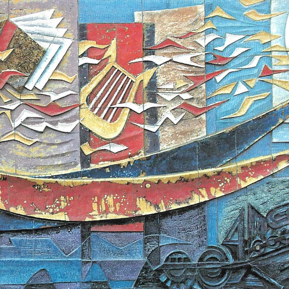 Ein abstraktes Kunstwerk mit verschiedenen geometrischen Formen und leuchtenden Farben. Es zeigt eine große rote und gelbe gebogene Form, eine rote und weiße Harfenstruktur und einen blauen Hintergrund mit weißen und roten pfeilartigen Formen.
