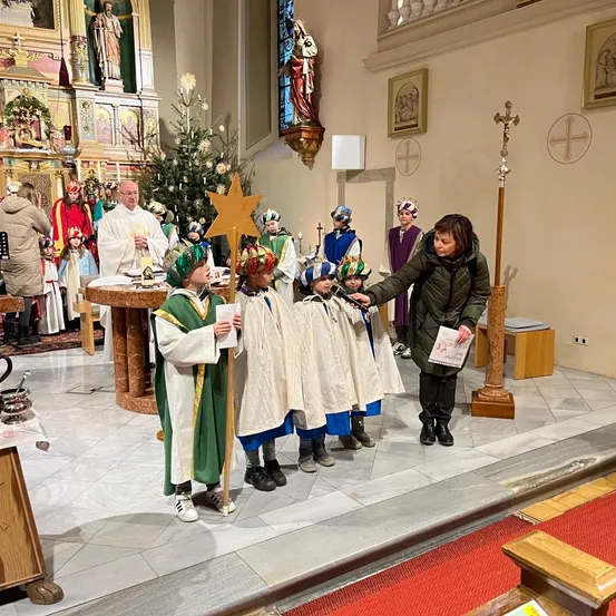 Person, Priest