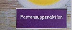 Bild enthält, Food, Meal, Dish, Herbs, Plant, Bowl, Plate, Soup Bowl, Business Card, Text