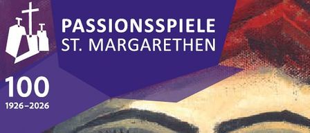 Gemälde einer Frau mit rotem Haar und grünen Augen, die ein roten Schleier trägt mit dem Text Passionspiele St. Margarethen 100 1926-2026.