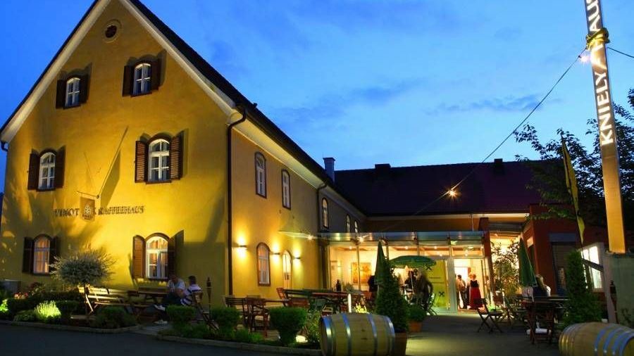 v1_migrated_image_70856102