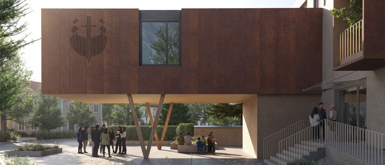 Ein modernes Gebäude mit braunen Wellblechplatten verfügt über ein Glasfenster. Mehrere Menschen sind draußen versammelt, einige sitzen auf einer Bank und andere stehen.