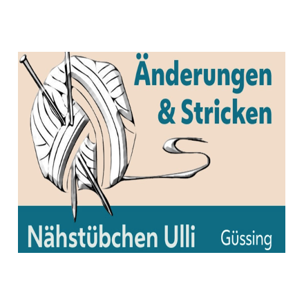 Eine Werbung für 'Aenderungen & Stricken'. Das Design zeigt eine Stricknadel mit einer Wollkugel auf beigem Hintergrund. Unter dem Text befindet sich ein Logo mit dem Namen 'Naehstuebchen Ulli Gußing'.
