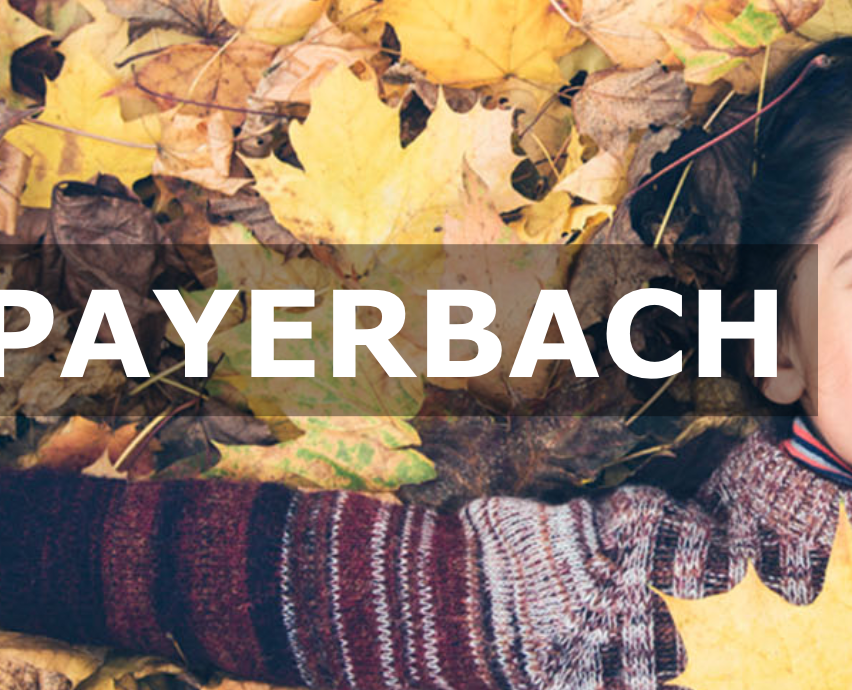 Bild enthält, Leaf, Photography, Face, Head, Person, Portrait, Baby, Tree, Coat, Maple Leaf