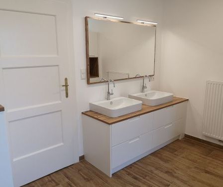 Corner, Sink, Sink Faucet, Indoors, White Board