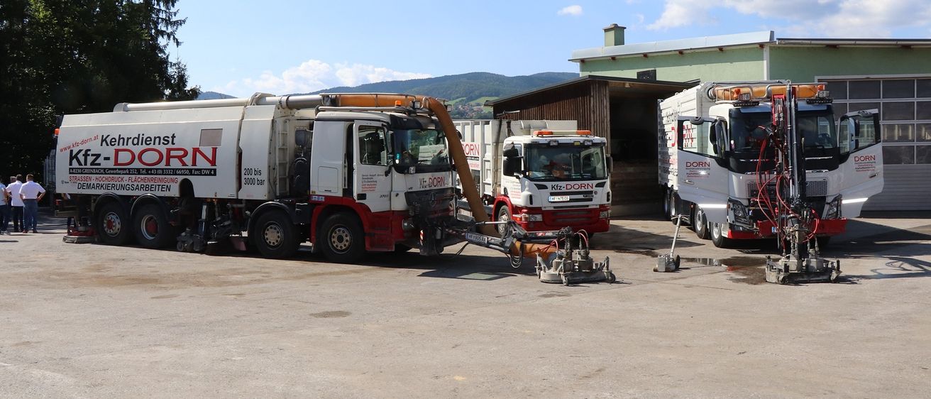 Bild enthält, Transportation, Truck, Vehicle, Person, Machine, Wheel