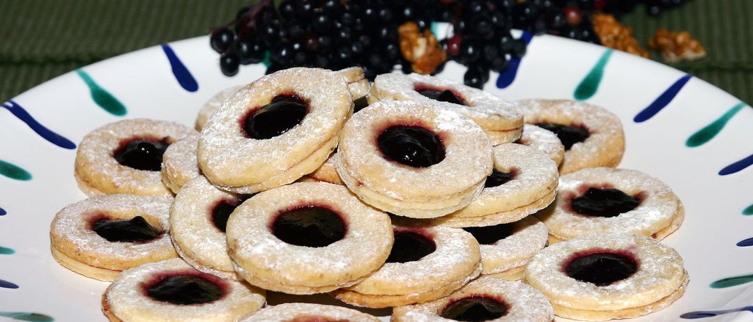 Food, Food Presentation, Meal, Dish, Sweets, Berry, Fruit, Produce, Plate, Bread