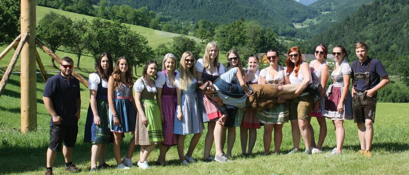 v1_migrated_image_99184381