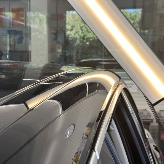 Bild enthält, Car, Transportation, Vehicle, Alloy Wheel, Spoke, Wheel