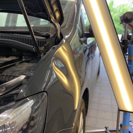 Bild enthält, Transportation, Vehicle, Car, Machine, Wheel, Car - Exterior