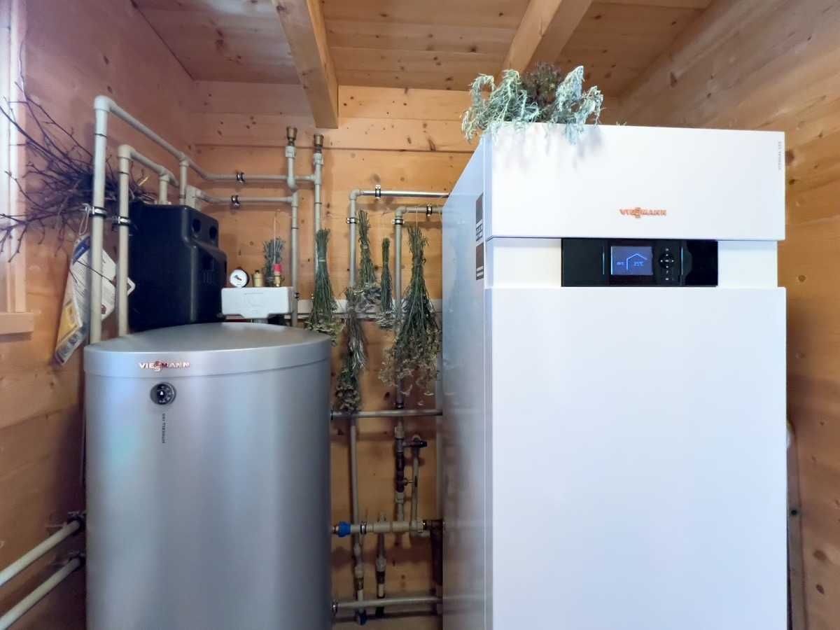 Bild enthält, Indoors, Interior Design, Device, Appliance, Electrical Device, Washer