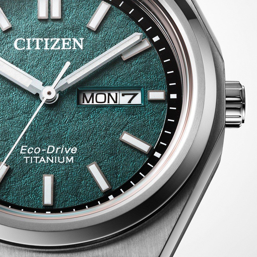 Bild enthält, Wristwatch, Arm, Body Part, Person