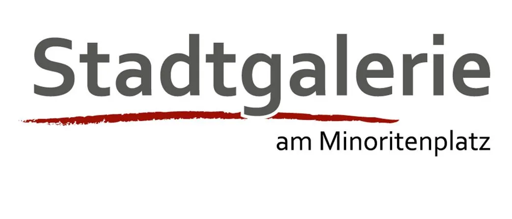Logo, Text
