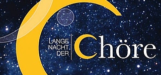 Das Logo für 'Lange Nacht der Chore' zeigt einen gelben Halbmond mit einem Sternenhimmel im Hintergrund. Der Text ist in einer fetten, weißen Schrift.