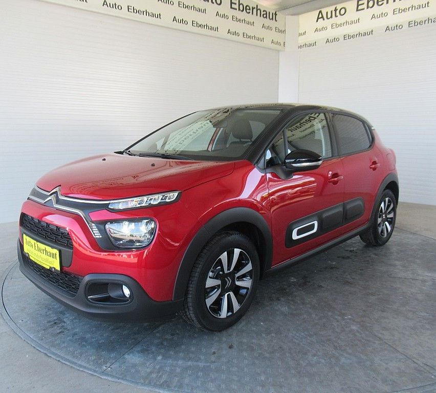 Bild enthält, Car, Transportation, Vehicle, Suv, Machine, Wheel, Alloy Wheel, Spoke, Tire, Hatchback