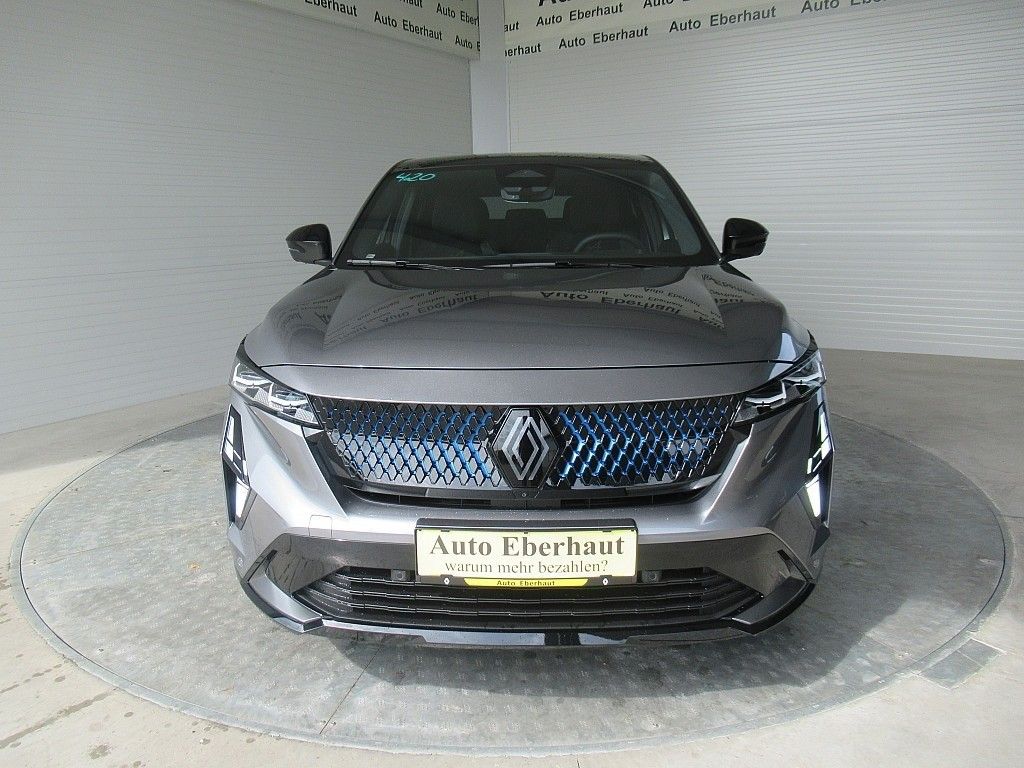 Bild enthält, Bumper, Transportation, Vehicle, Car, License Plate, Chair, Furniture, Machine, Wheel