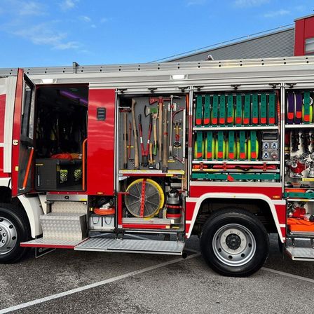 Bild enthält, Transportation, Truck, Vehicle, Machine, Wheel, Fire Truck