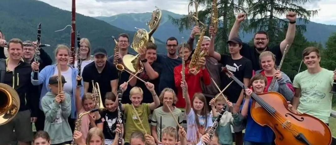 v1_migrated_image_9125662