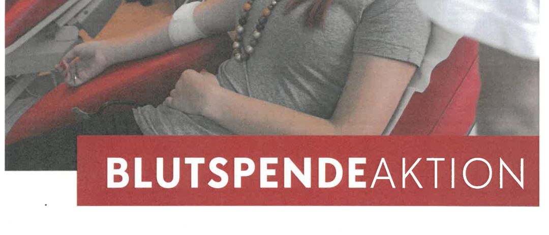 Bild enthält, Logo, Person, Adult, Male, Man, First Aid, Red Cross, Symbol, Face, Head