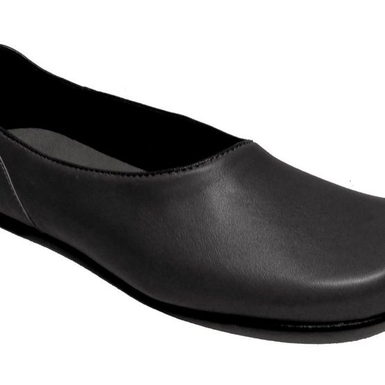 Bild enthält, Clothing, Footwear, Shoe, Clogs