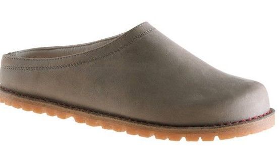 Bild enthält, Clothing, Footwear, Shoe, Clogs