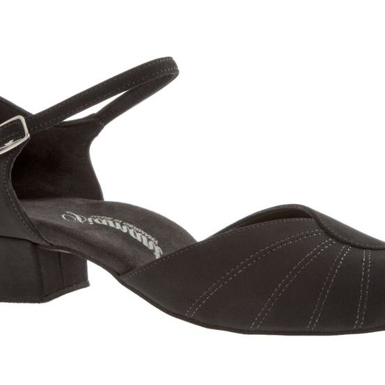 Bild enthält, Clothing, Footwear, Shoe, Sandal, High Heel