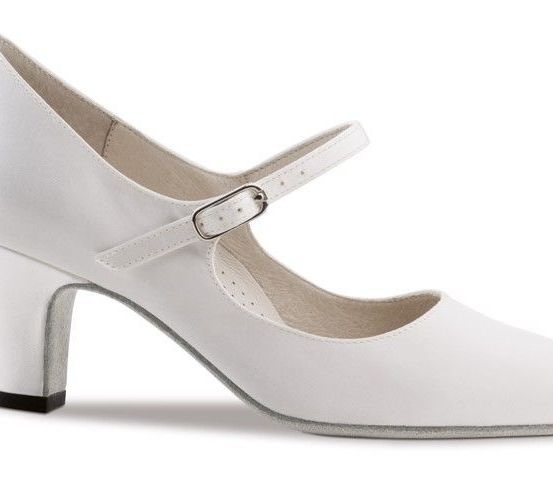 Bild enthält, Clothing, Footwear, High Heel, Shoe