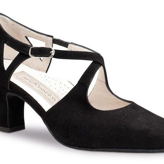 Bild enthält, Clothing, Footwear, Shoe, High Heel, Sandal