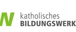 Das Logo für 'katholisches BILDUNGSWERK' mit 'kbw' in Grün und Weiß und 'katholisches' in schwarzer Schrift.