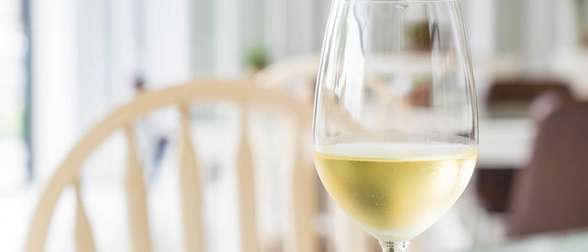 Bild enthält, Glass, Alcohol, Beverage, Liquor, Wine, Wine Glass