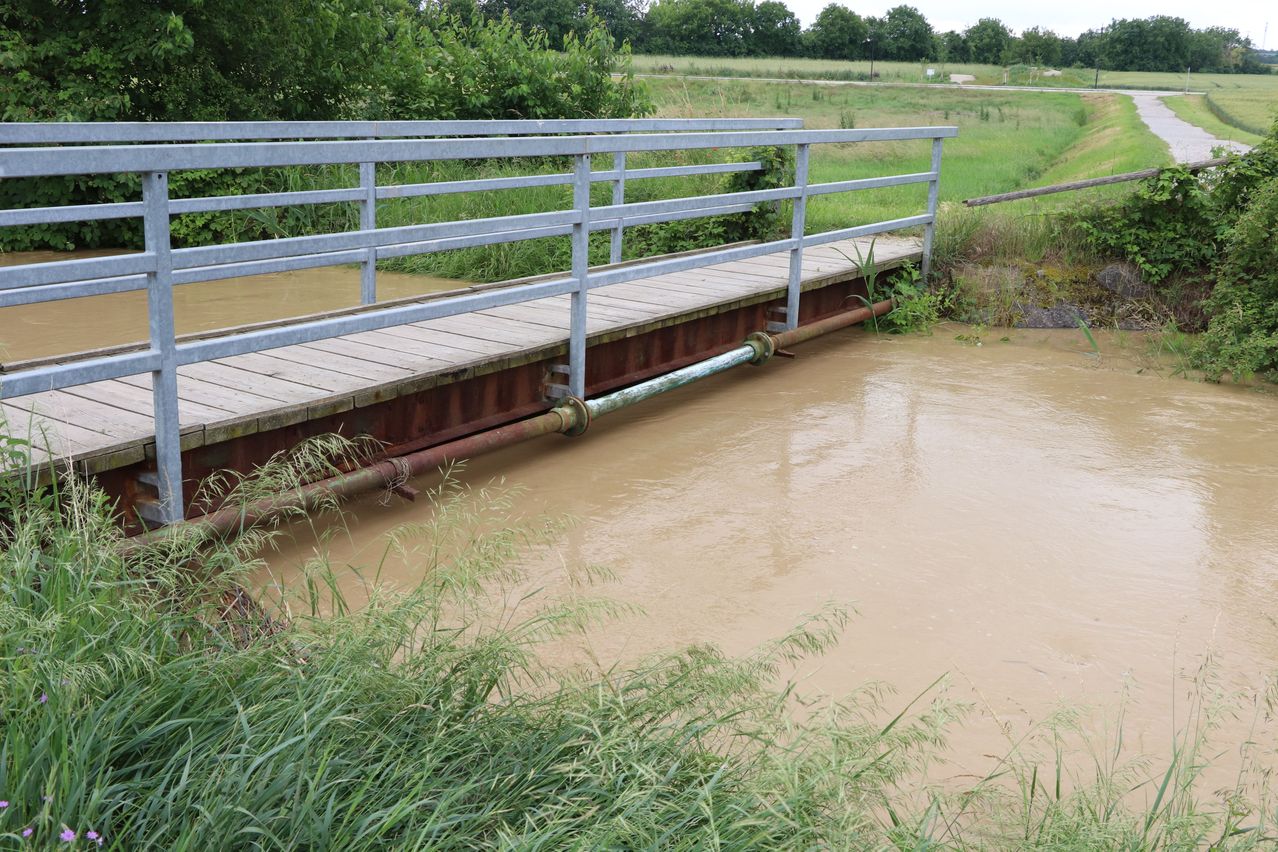 Bild enthält, Water, Waterfront, Boardwalk, Bridge, Outdoors