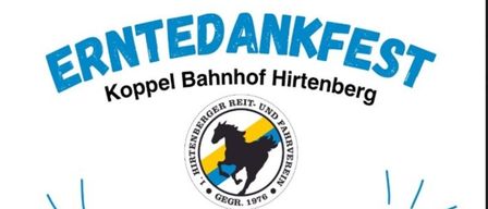 Plakat für Pferdeveranstaltung am 20. September 2026. Beinhaltet Aktivitäten wie Geschirrrennen, Feldmessung, Tiergesänge und Frühstück. Zeitplan umfasst Pferdepräsentation, Feldmessung mit musikalischer Begleitung und Tiergesänge für alle Tiere. Essen und Getränke werden bereitgestellt.