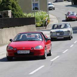 Bild enthält, Bumper, Transportation, Vehicle, Car, Machine, Wheel, Person