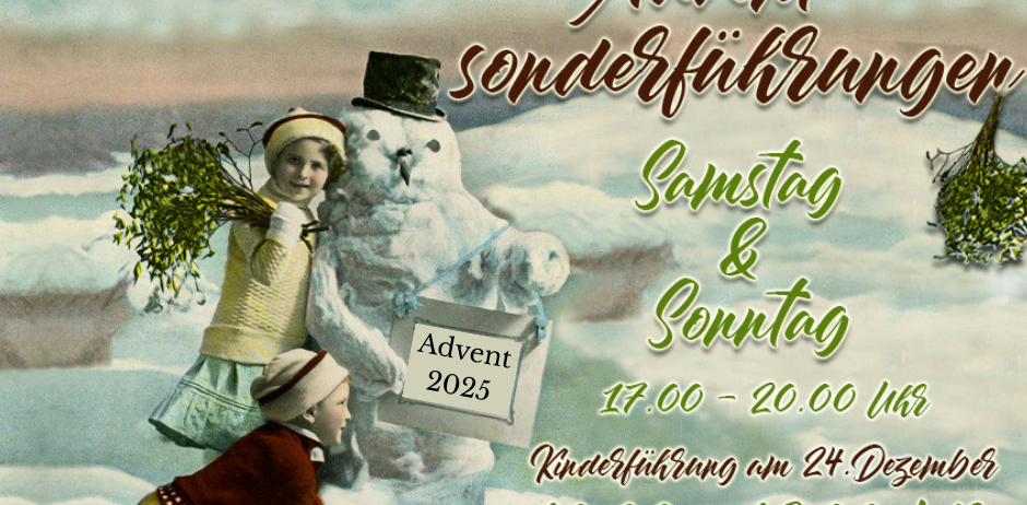 Ein Plakat für eine besondere Adventsveranstaltung im Jahr 2025. Es zeigt einen Schneemann mit einem Schild 'Advent 2025'. Zwei Kinder stehen neben dem Schneemann. Die Zeiten für Samstag und Sonntag sind angegeben.