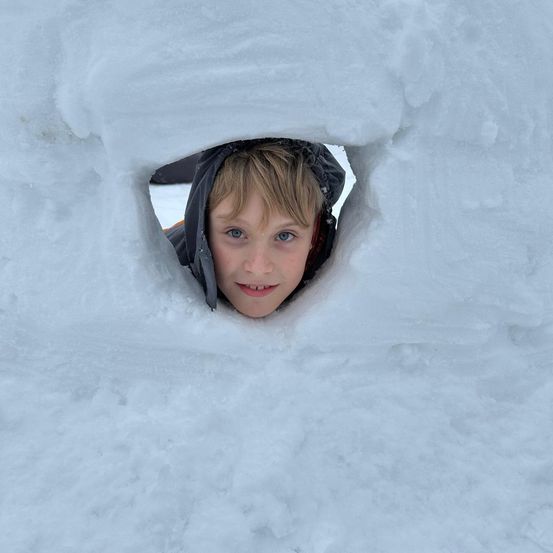 Bild enthält, Face, Head, Person, Photography, Portrait, Outdoors, Nature, Snow