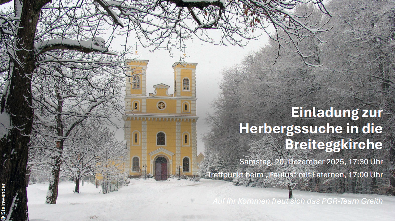 Ein gelbes Kirchengebäude, das mit Schnee bedeckt ist, mit dem Text 'Eir Herbergss Bre'. Bäume sind schneebedeckt und eine Uhr ist am Gebäude sichtbar.
