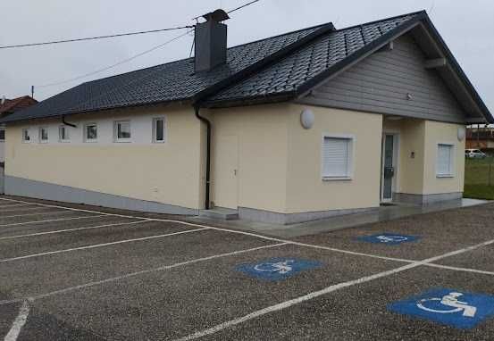 Bild enthält, Indoors, Building, Housing, House