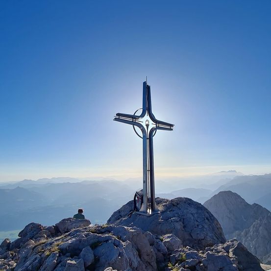 f3f0956c-5eb6-471a-80bf-ce9d25e4145f