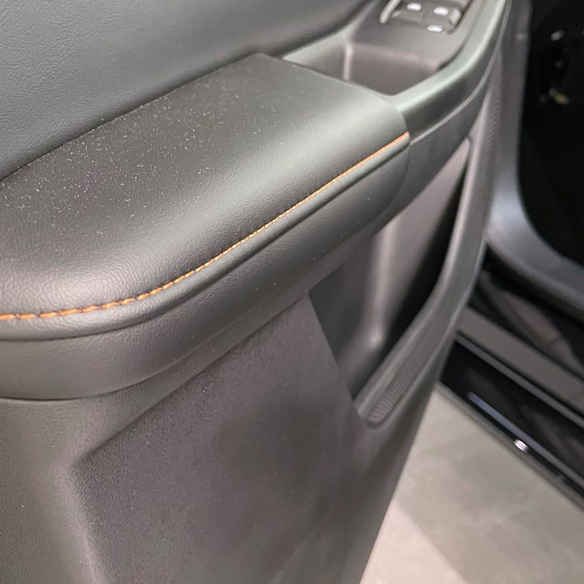 Bild enthält, Car, Transportation, Vehicle, Device, Electrical Device, Appliance