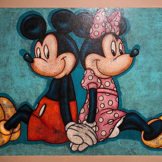 Bild enthält, Art, Painting, Modern Art, Person, Clothing, Glove, Mural