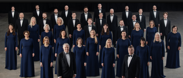 Bild enthält, People, Person, Advertisement, Poster, Coat, Adult, Male, Man, Suit, Graduation