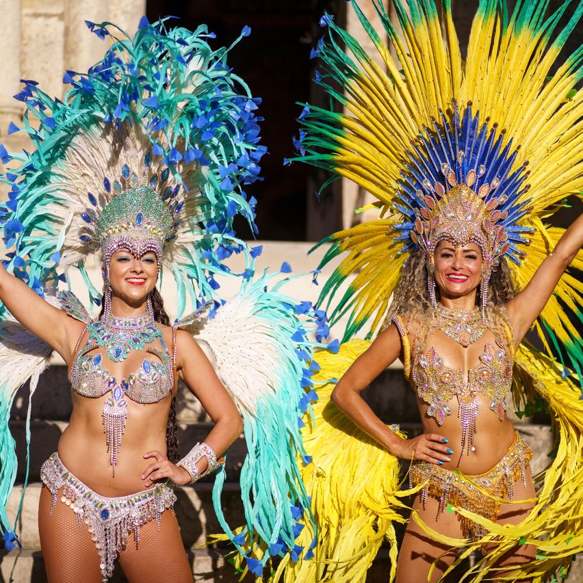 Bild enthält, Carnival, Adult, Female, Person, Woman, Face, Head, Dancing, Leisure Activities