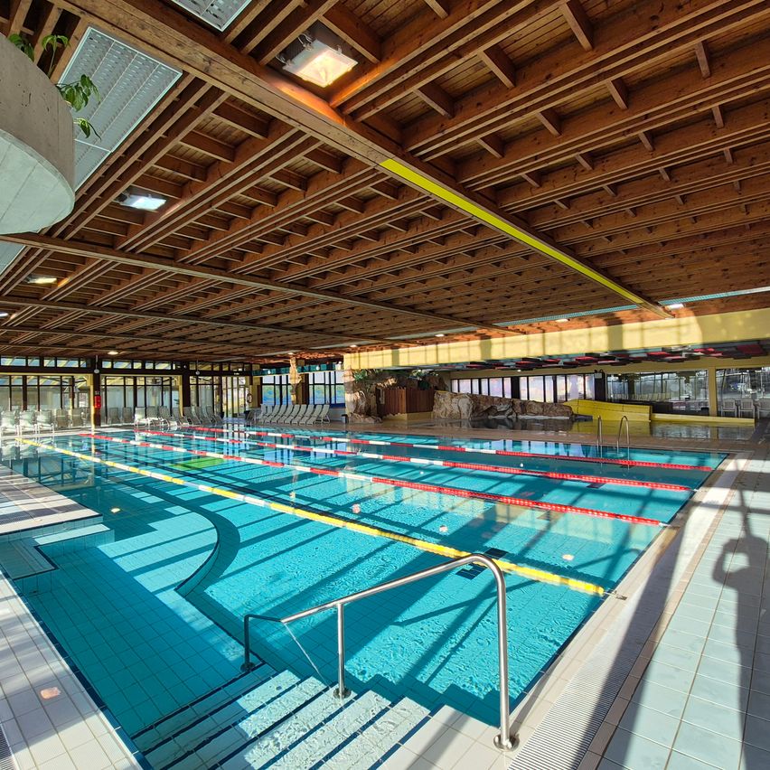 Bild enthält, Pool, Water, Swimming Pool, Outdoors, Architecture, Building, Hotel, Resort, Aerial View