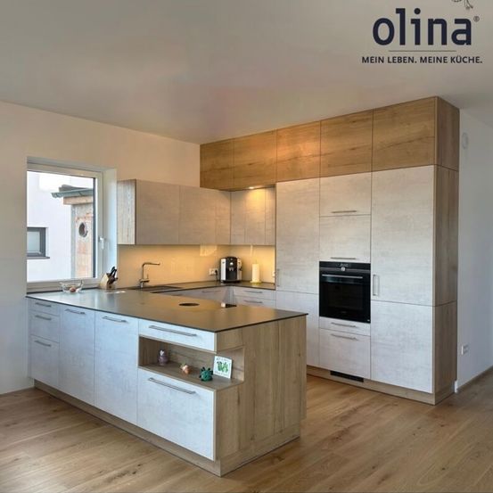 Bild enthält, Indoors, Interior Design, Kitchen, Kitchen Island