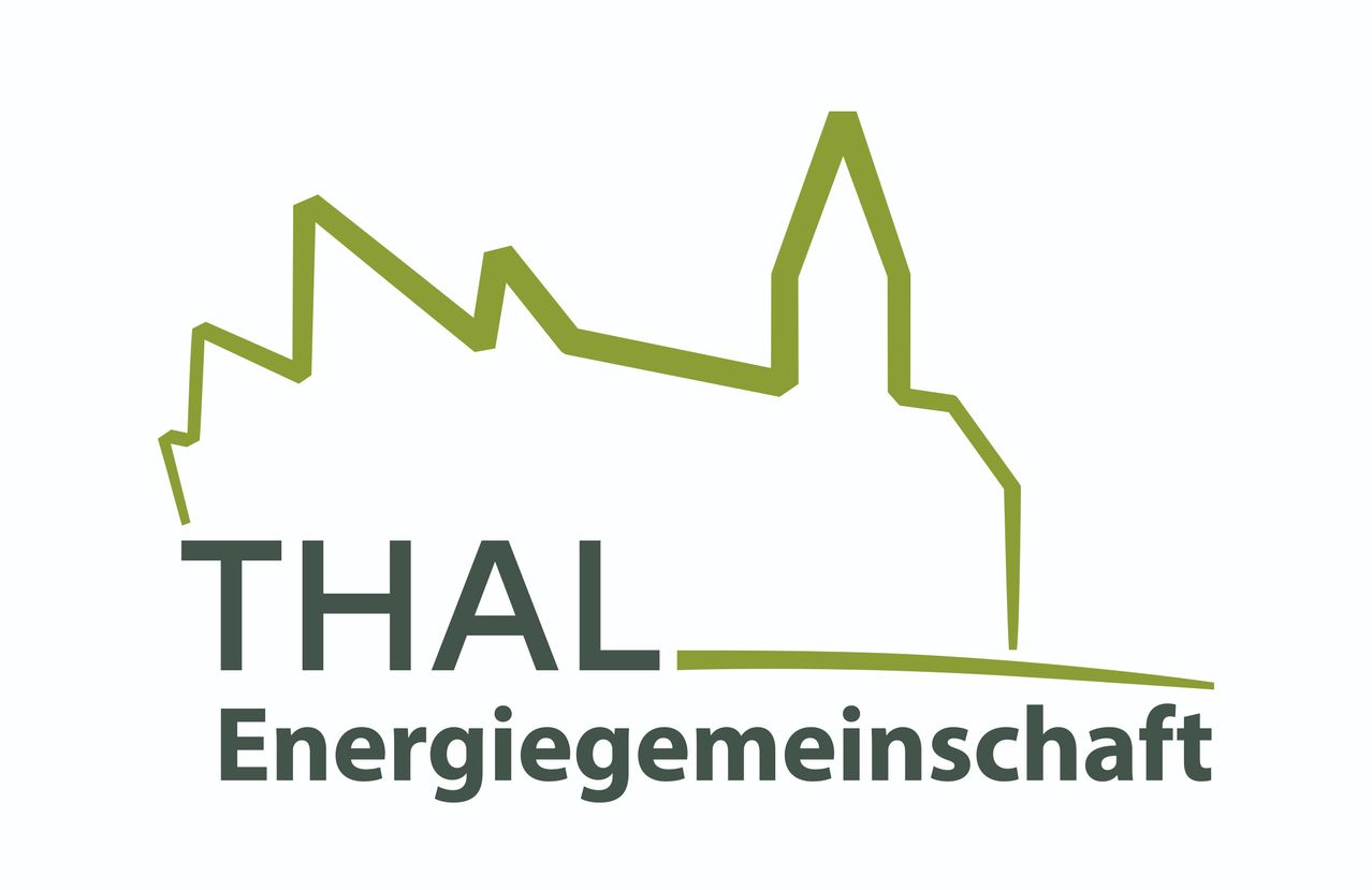 Das Logo von 'THA.L Energiegemeinschaft', mit einem stilisierten Buchstaben 'THA', einer Liniengrafik und einer hausartigen Form in Grün auf weißem Hintergrund.