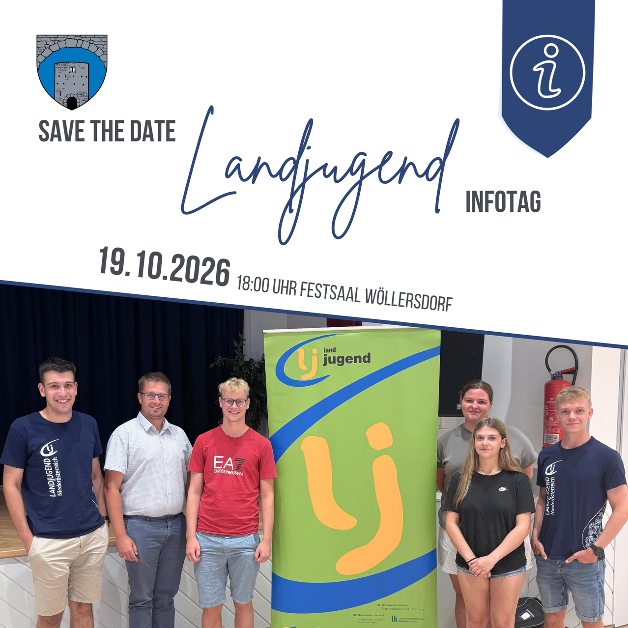 A group of people standing in front of a banner with the text 'Landjugend' and the date '19.10.2026'. The banner has a logo and the text 'EA7'. The people are wearing casual clothes. The image has a watermark in the top right corner.