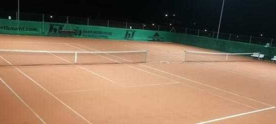 Image contains, Sport, Tennis, Transportation, Truck, Vehicle