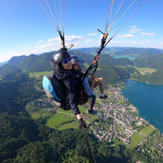 Bild enthält, Helmet, Landscape, Outdoors, Head, Photography, Portrait, Selfie, Wilderness, Vegetation, Scenery