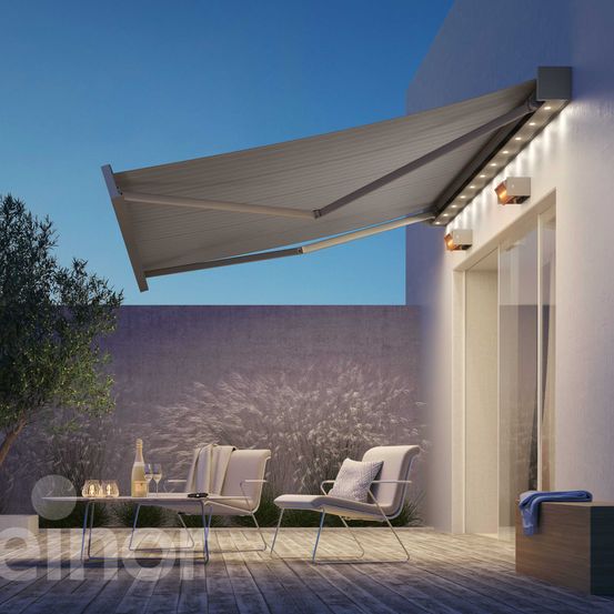 Bild enthält, Awning, Canopy, Chair, Furniture