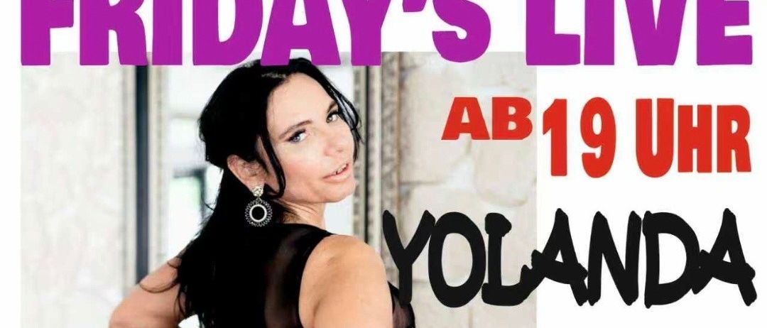 Plakat für Cafe-Pub mit Yolanda, die Live-Musik auf einer farbenfrohen Hintergrundkulisse spielt, und Details zu verschiedenen Aktivitäten und Veranstaltungen.